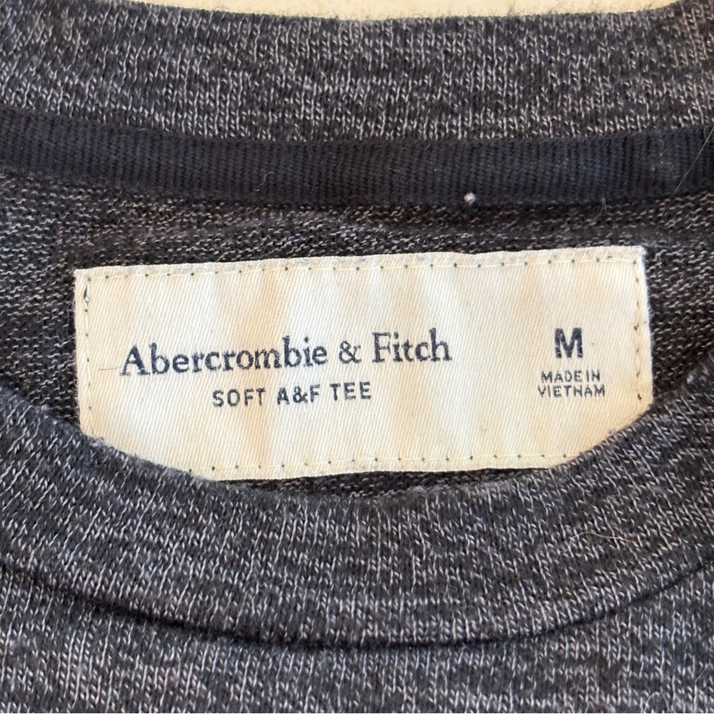 Abercrombie & Fitch Soft A&F Tee Shirt Women’s Medium Short Sleeve Preppy - Picture 7 of 7